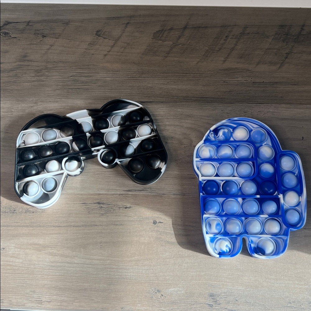 Pop It Fidget Bundle • Game Controller Among Us